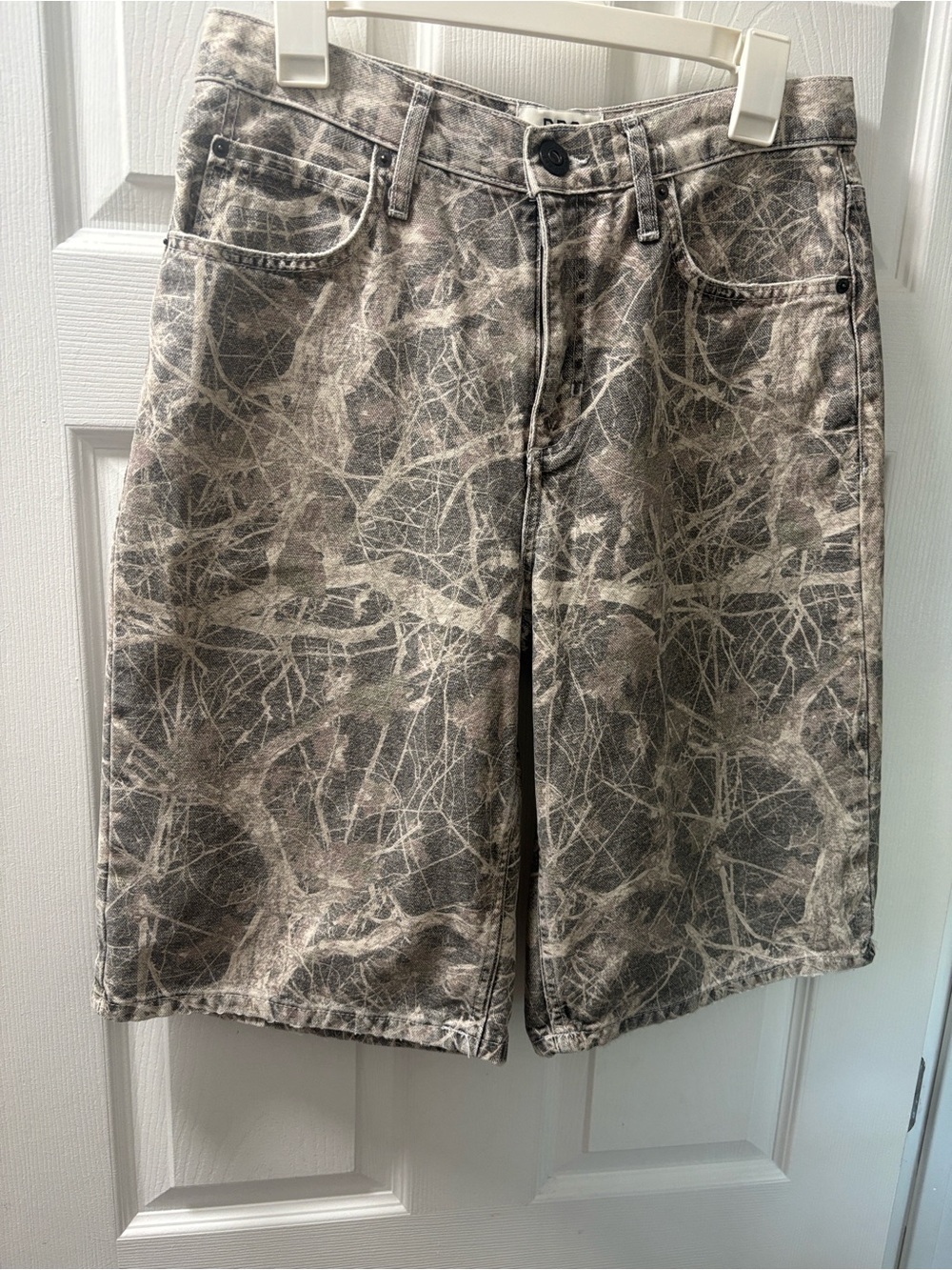 AI is generating them as men’s I purchased them in the women’s dept brand DGB